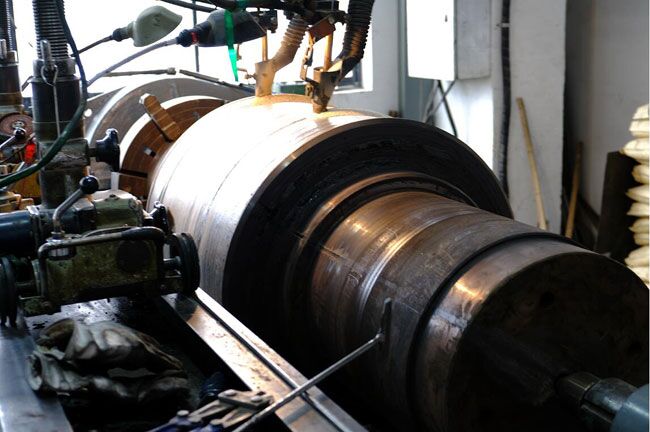 明弧堆焊與埋弧堆焊的區(qū)別方法